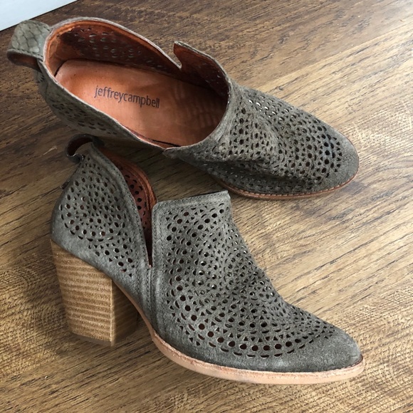 Boho Heels 🤎🌾 - Picture 2 of 3